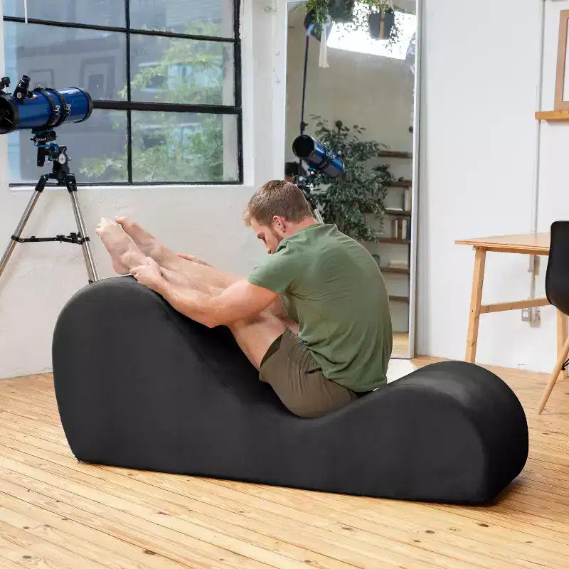 Élégante chaise longue de yoga – Fabriquée aux États-Unis – Idéale pour les étirements, la relaxation, l'exercice et plus, 152 cm L x 46 cm l x 66 cm H, Gris clair