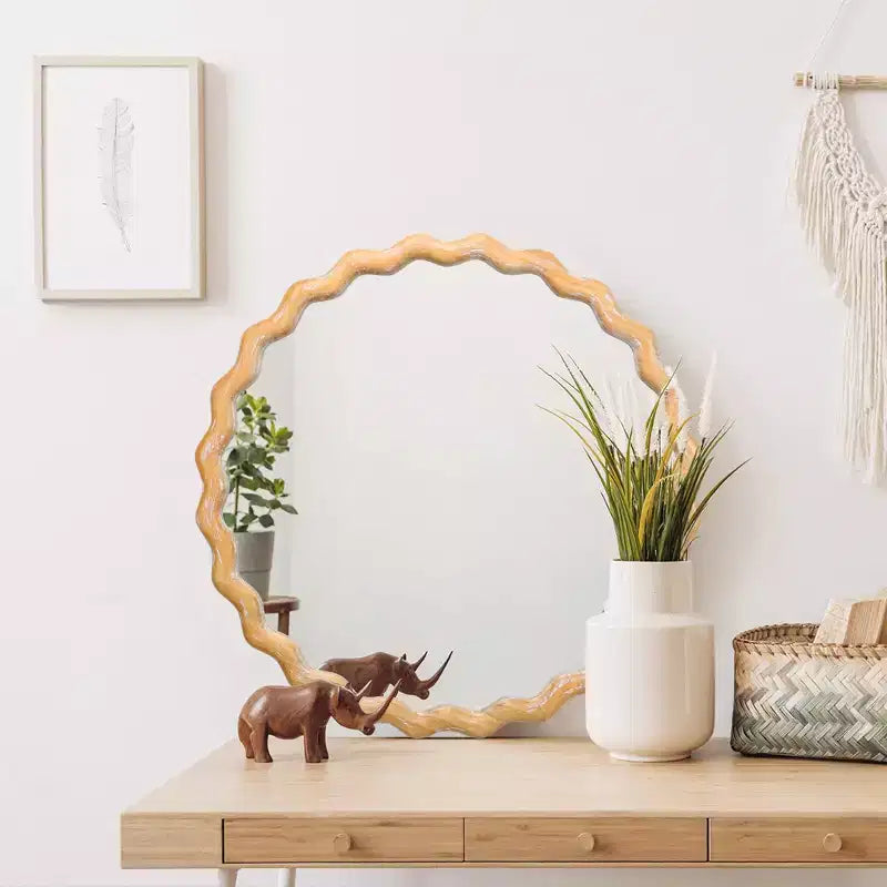 Miroir Mural Rond Ondulé en Bois 27,5 po, Bord Blanchi, Miroir Décoratif pour Coiffeuse de Salle de Bain, Chambre à Coucher, Salon