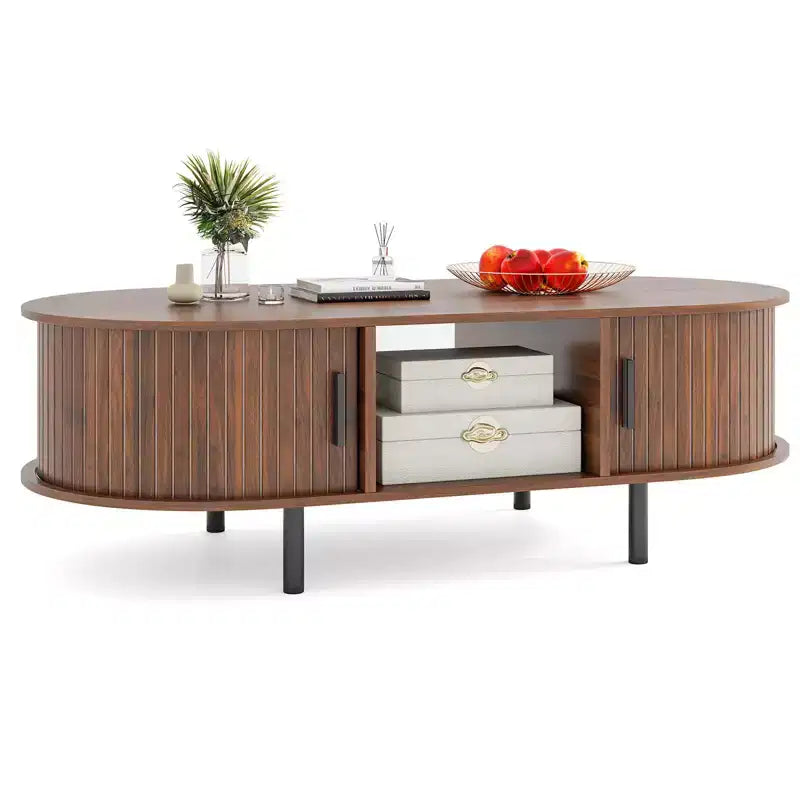 Table basse Mid-century 48, avec portes coulissantes cannelées et compartiment ouvert