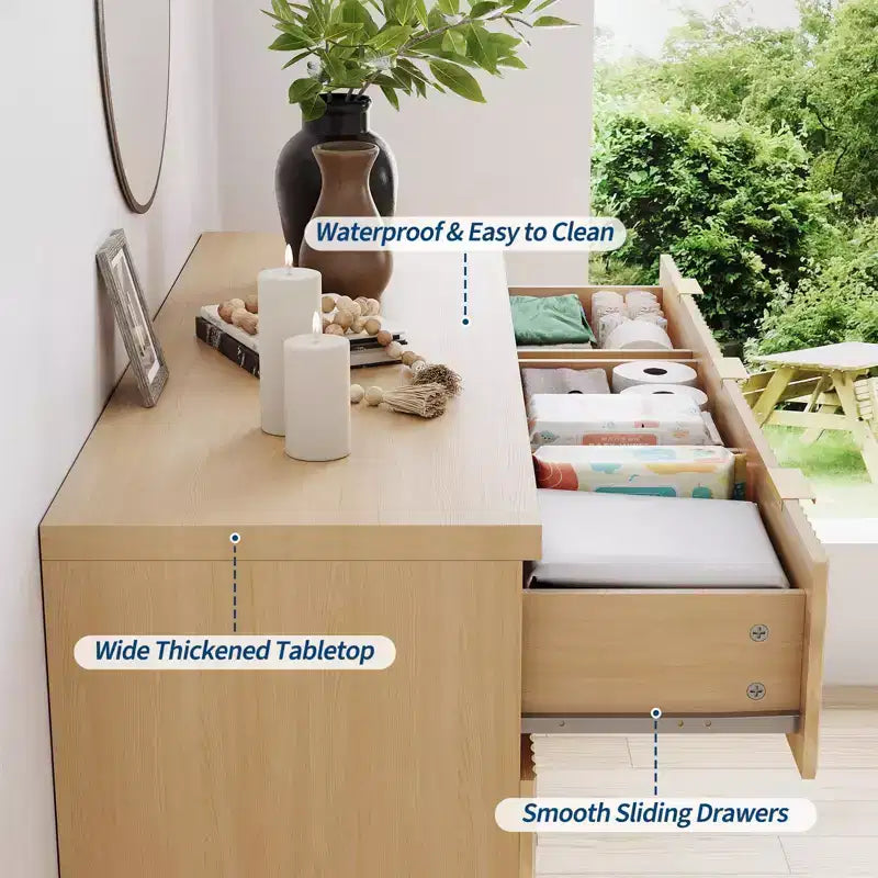 Commode 7 Tiroirs 120 cm Design Mid-Century Moderne avec Poignées Dorées, Motif Cannelé, Organisateur de Rangement pour Chambre